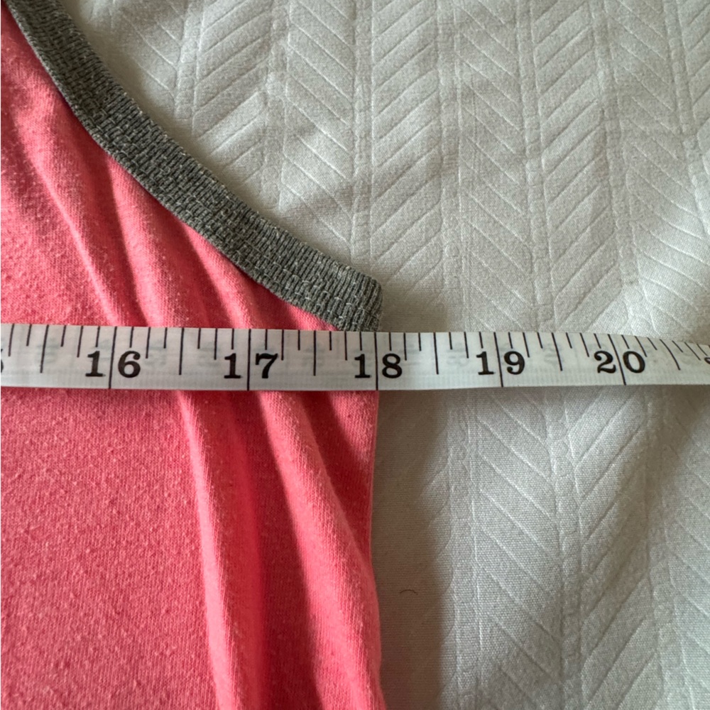 Pink Tank top - Picture 4 of 6